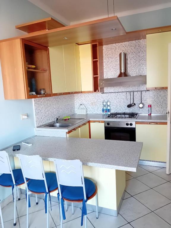 Terrazzo sul Blu, three-room apartment with a stunning sea view - 3