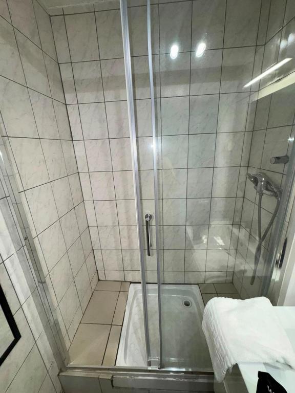 Le BulhTwo Hébergement Fonctionnel au centre de Mulhouse - 3