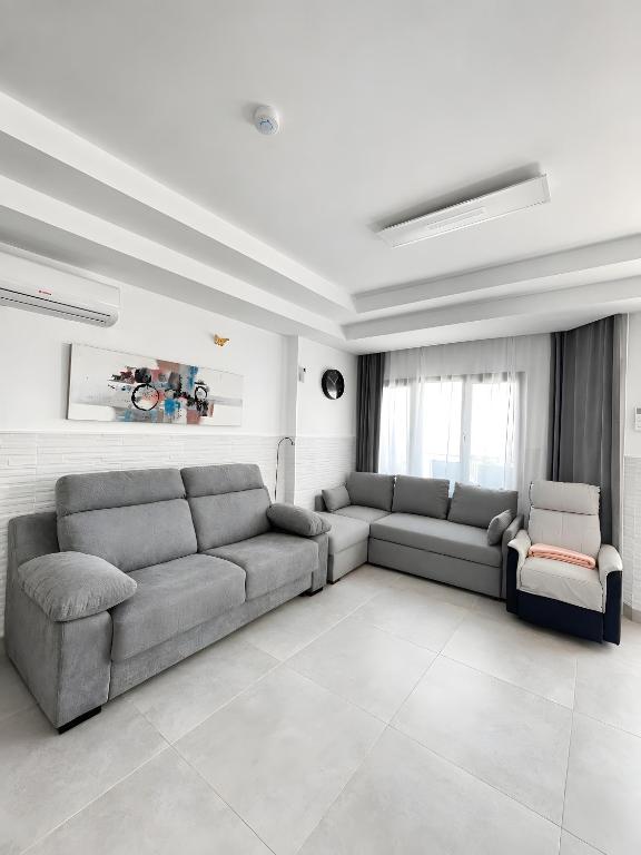 Lux-Bungalow Villa Monaco 3-rm 75m AirCon Parking - 3