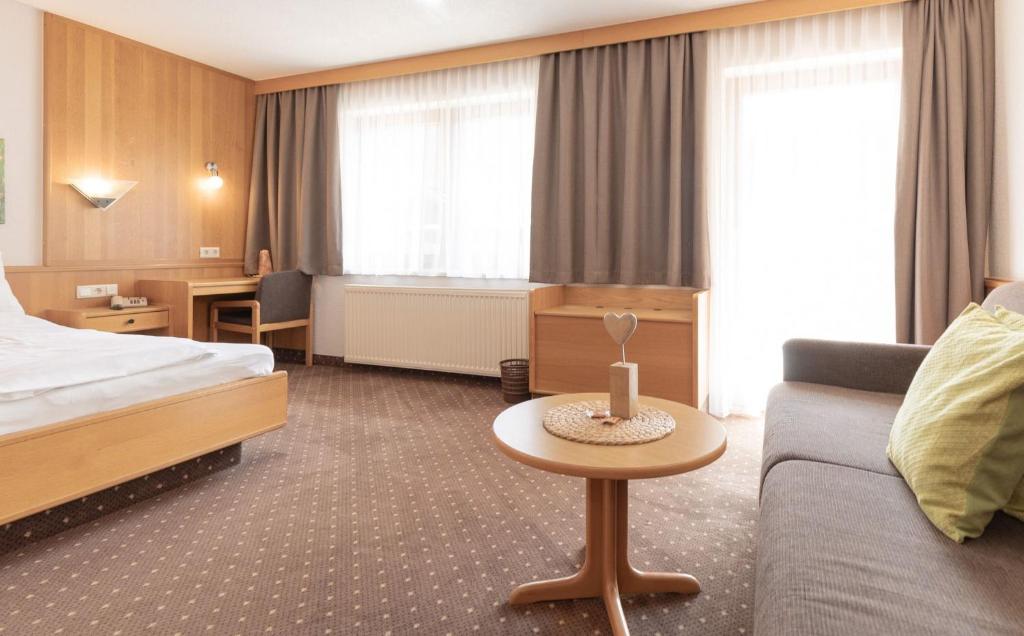 Hotel Garni Romantika - 3