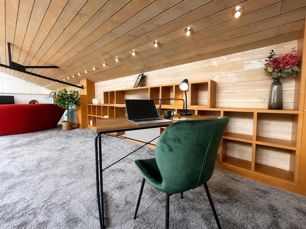 Loft exceptionnel - Garage privé - 6 personnes - Centre-ville - 4