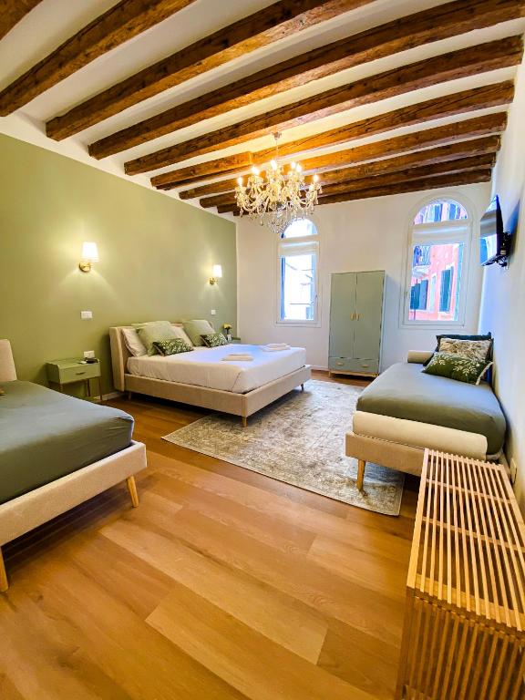 San Marco Luxury Suites in Venice - 1