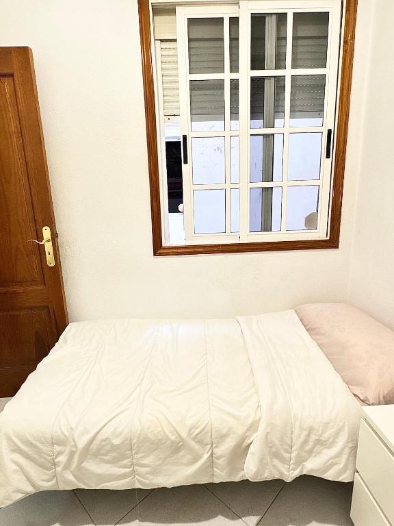 Habitación en centro de Santa Cruz - 3