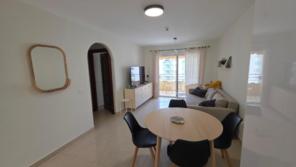 Nice 2 bedrooms apartment with ocean view - 1