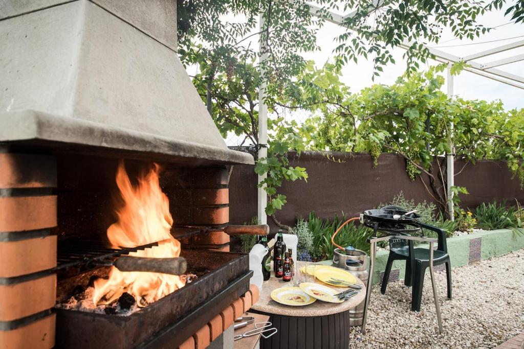 Castanea - Rustic Spanish Retreat - 4