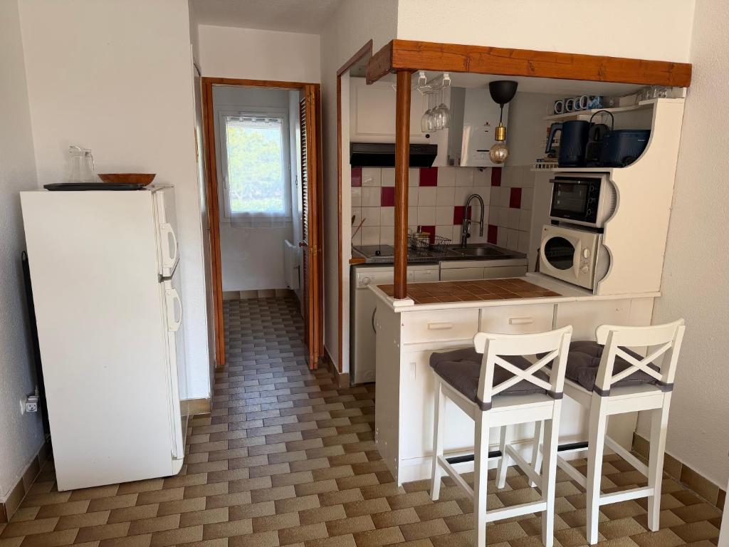 2 pièces cabine, calme, proximité du centre port, plage richelieu, île des loisirs - 5