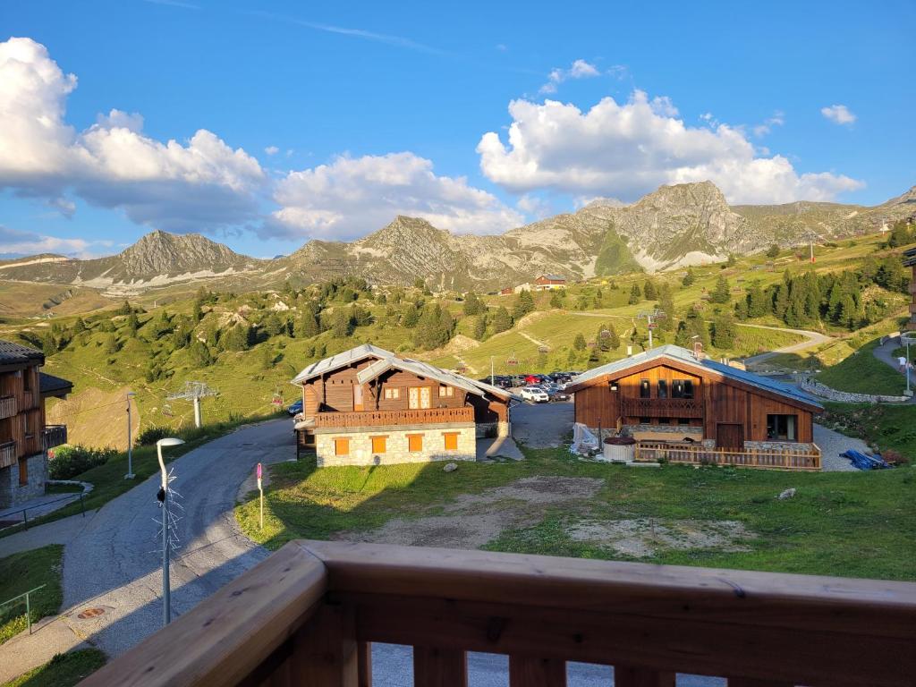 Studio duplex vue panoramique ski aux pieds 2100m d'altitude - 4