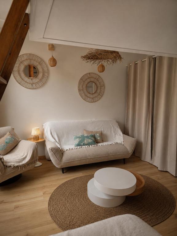 Plage à pied, face à la gare, LES SABLES D'OLONNE, maison type loft - 4