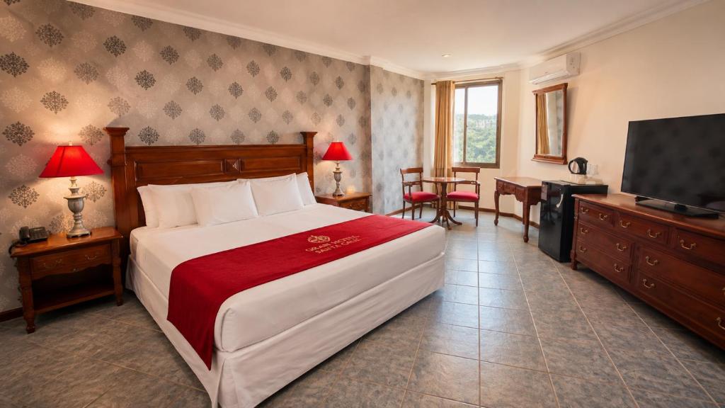 Gran Hotel Santa Cruz - 1