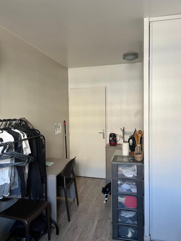 Simple Work Space 19th Arrondissement - 5