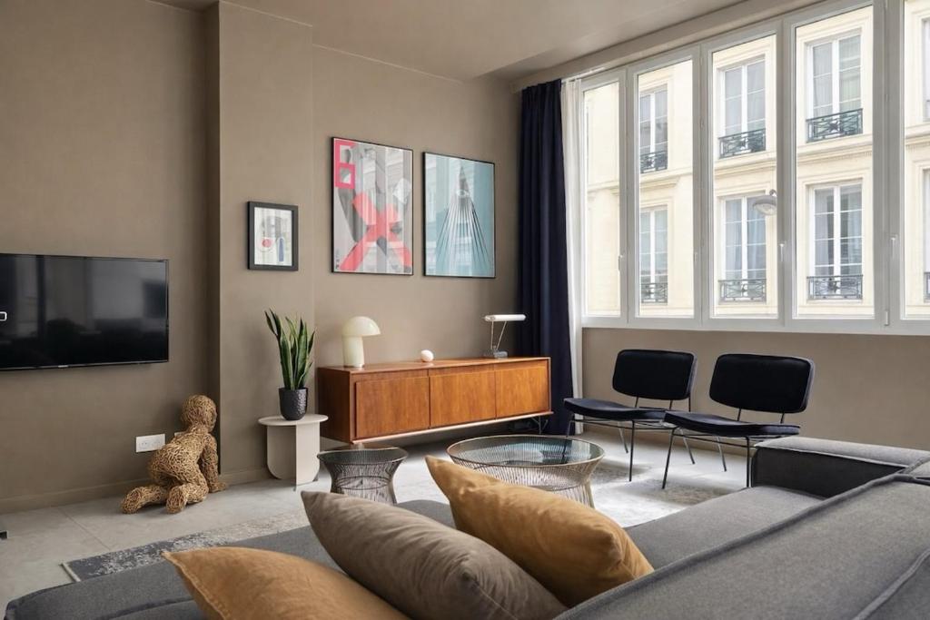 Central architect air-conditioned 1BR with Terrace - 1
