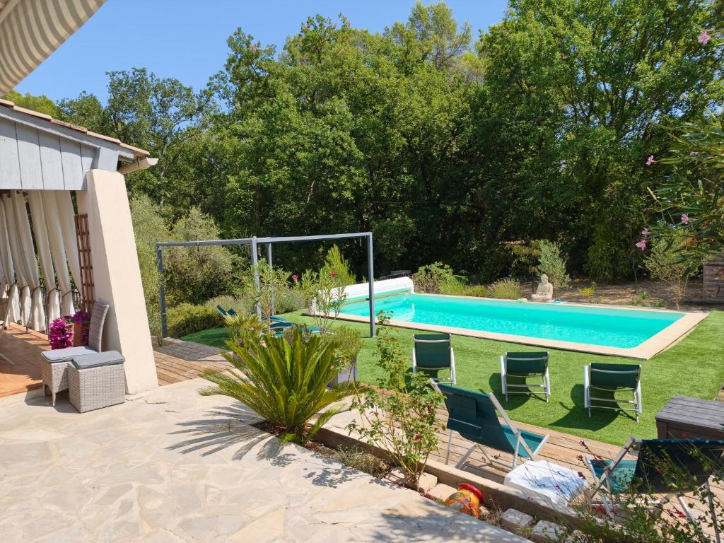 4-Star Air-Conditioned Villa with Heated Pool - 2