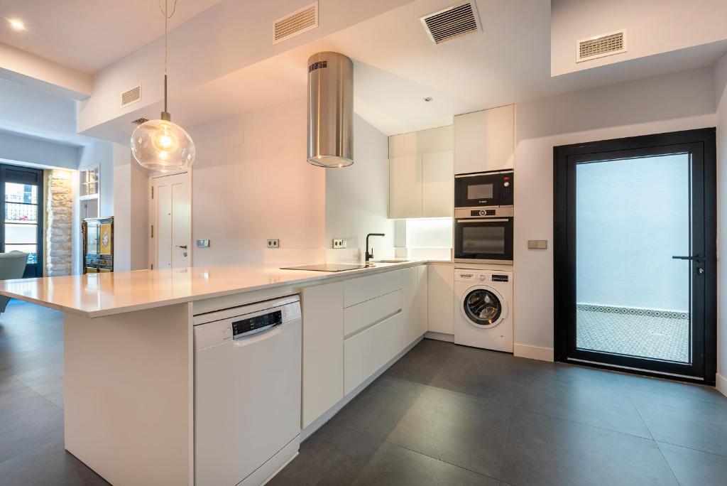 Espacio, luz y modernidad en Plaza Nueva - 5