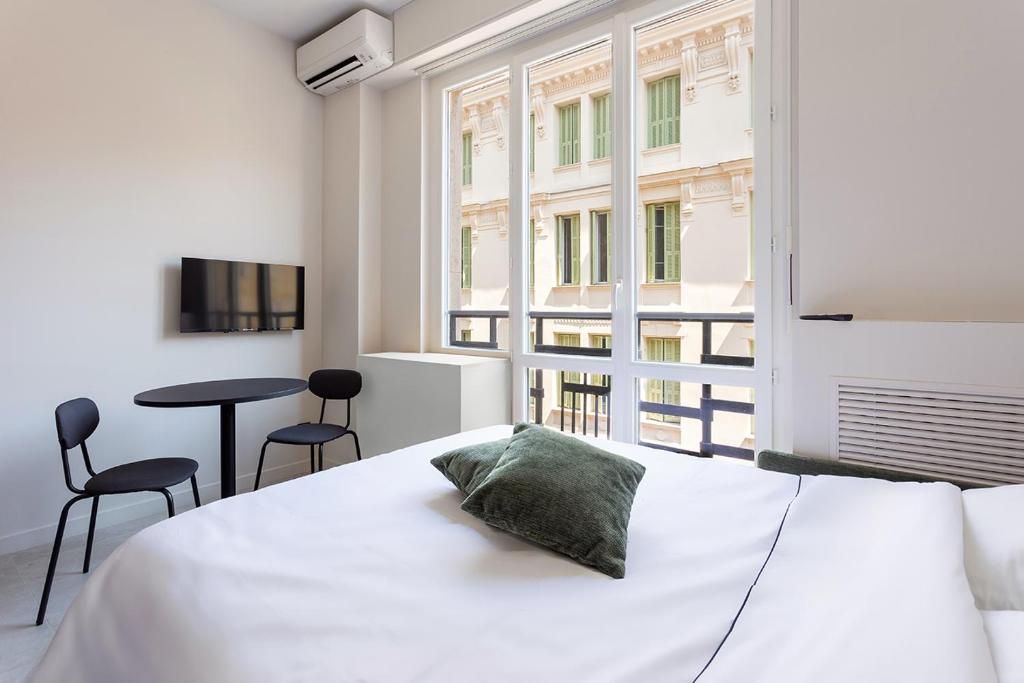 Palais Escurial - Suites - 1