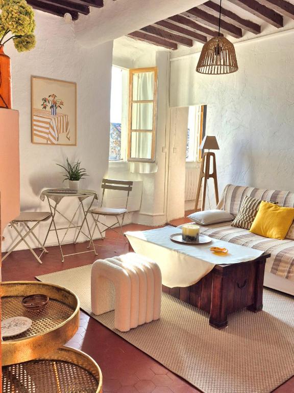 Charming Air-Conditioned Flat in Saint-Paul-de-Vence village - 3