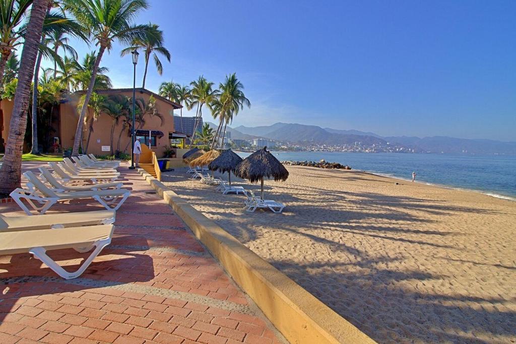 Hermoso alojamiento en los Tules, frente al mar en medio de hermosos jardines, es Unico!!! - 3