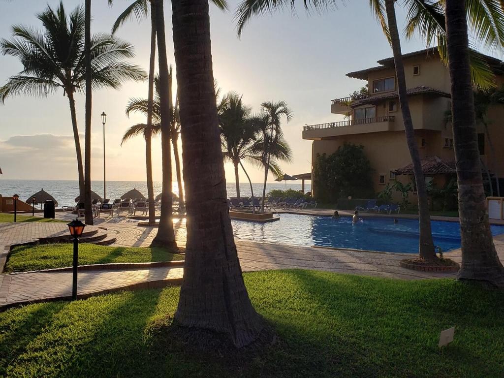 Hermoso alojamiento en los Tules, frente al mar en medio de hermosos jardines, es Unico!!! - 2
