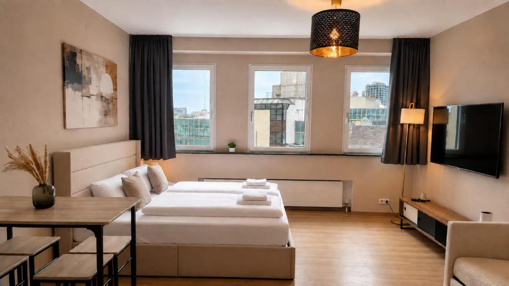 LINZ BASE STUDIO Business and Leisure, City Center - 2