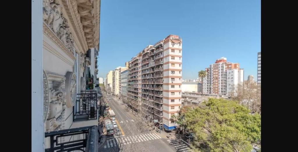 Two spacious two-bedroom apartments in BA - 5