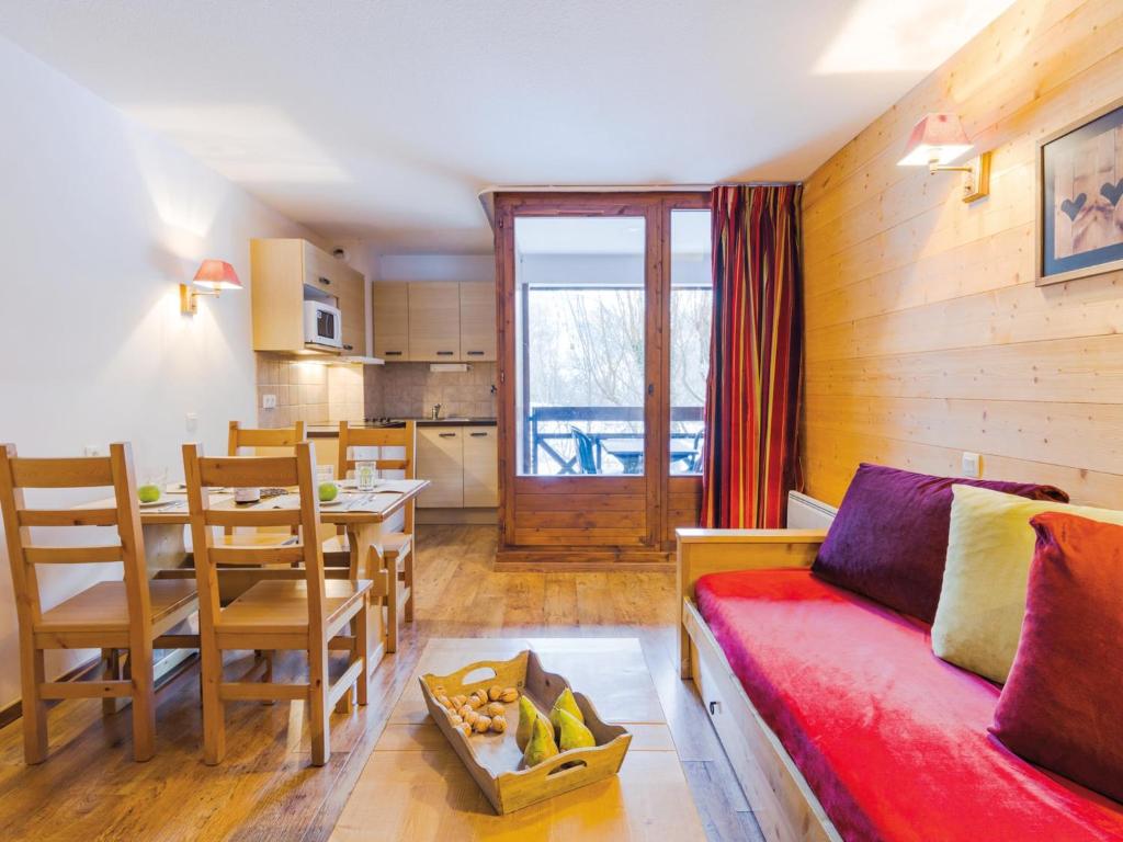 Stylish Studio for 2 in Auvergne - 3