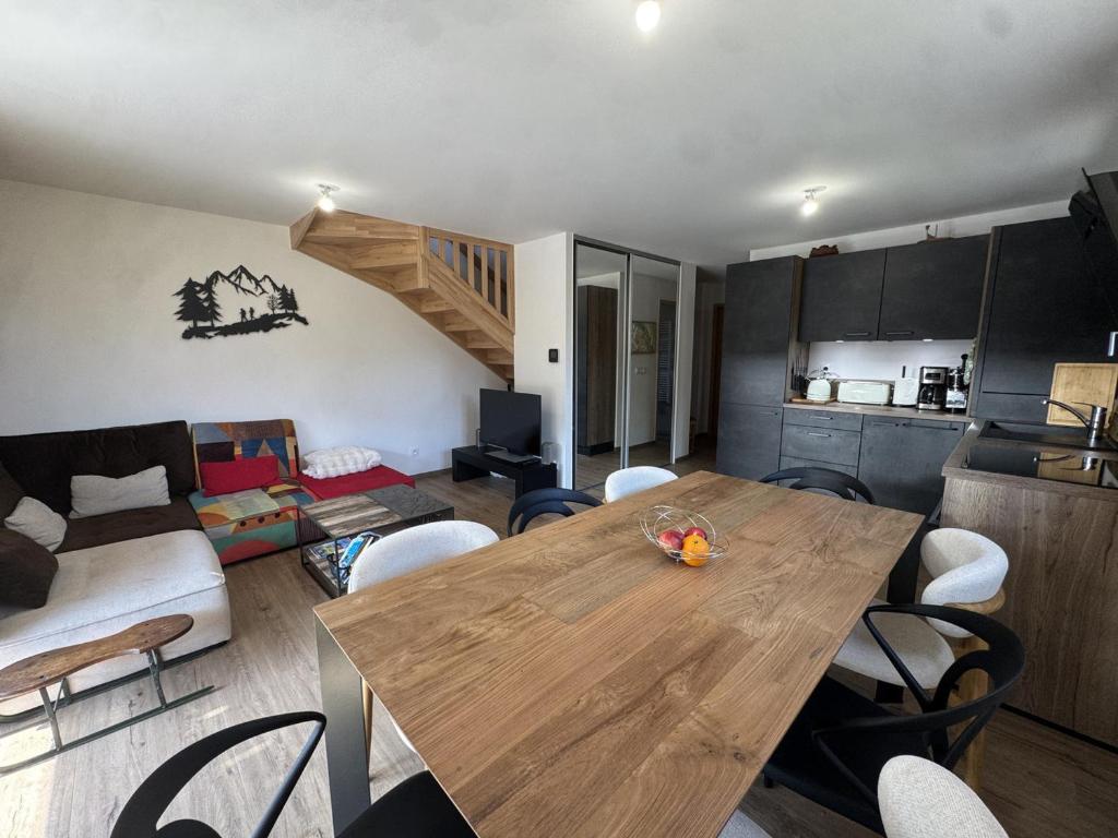 Appartement contemporain - 8 pers. - FR-1-836-84 - 1