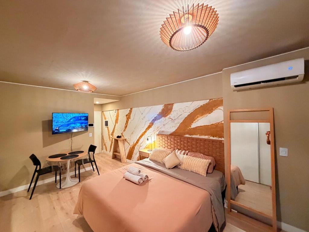 Studio moderno con mural - King Size bed - 3
