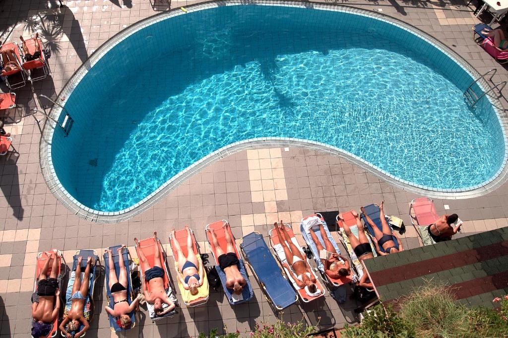Louvre Hotel — Swimming pool in Gouvia, Ionian Islands