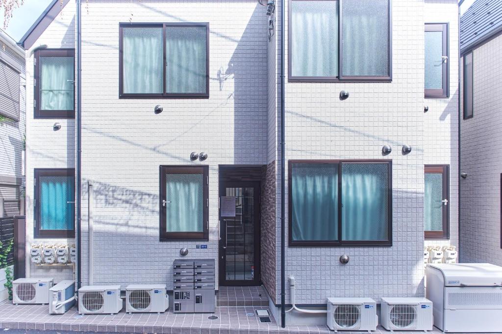 Zenith Shinjuku Hinoki Building B by Tranova