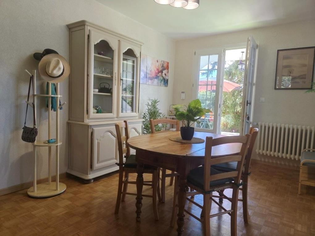 Appartement, rez de jardin avec piscine - 2