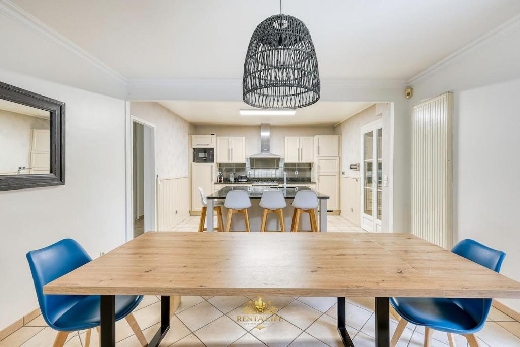 Serrissiens Verger, 5-room house, 15 min from Disneyland - 3