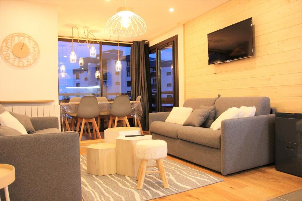 Résidence Schuss - Val Thorens location: Appartement rénové avec chambre et cabine, proche des pistes MAE-9028 - 4
