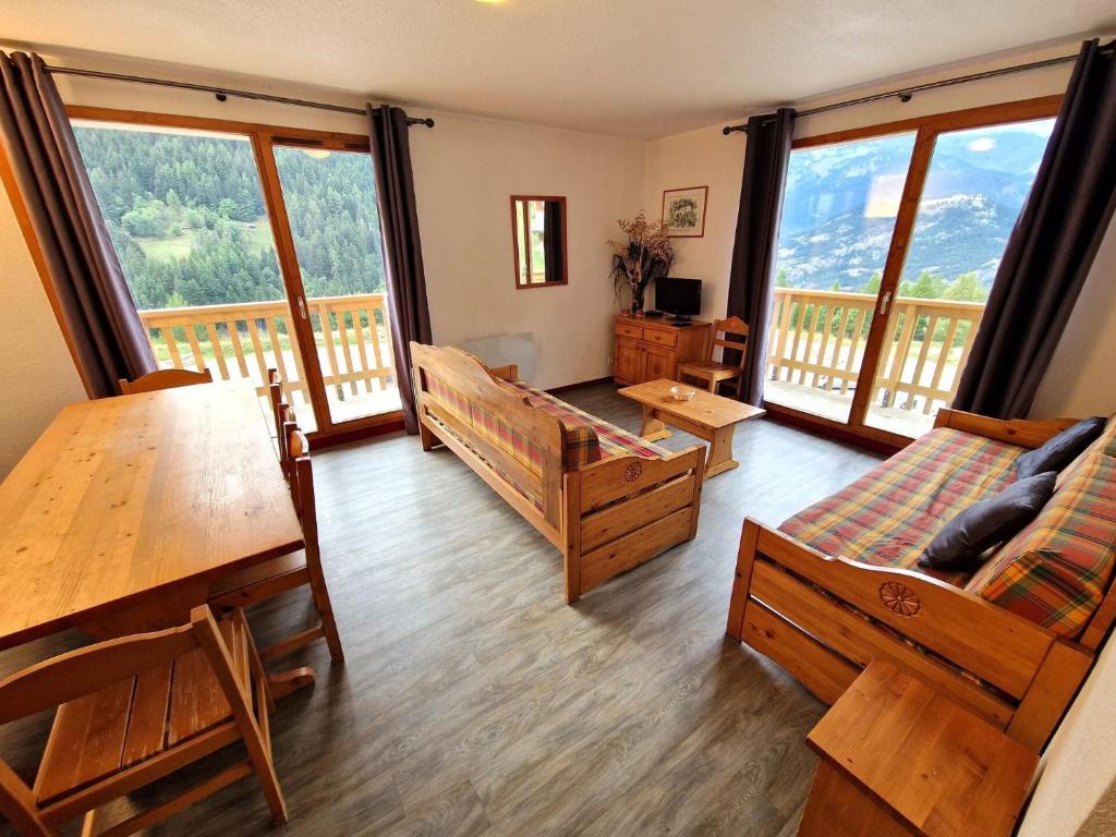 Résidence Le Cheval Blanc - 3 pièces + cabine 8/10 personnes de 55 m² MAE-2896 - 1