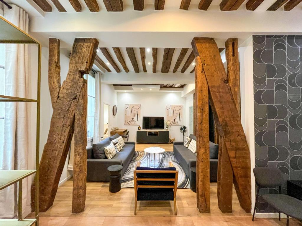UrbanFlat 67 - Large Apartment in perfect location - 2