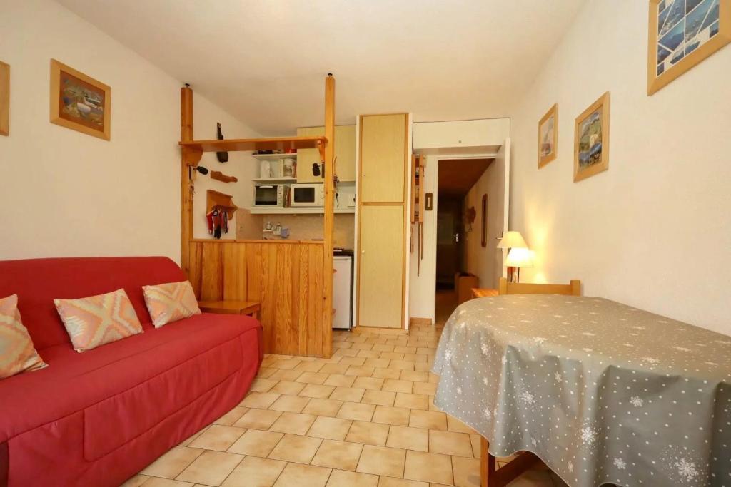 Résidence Le ChÂteau Bruyeres - Château B42 MAE-6432 - 1