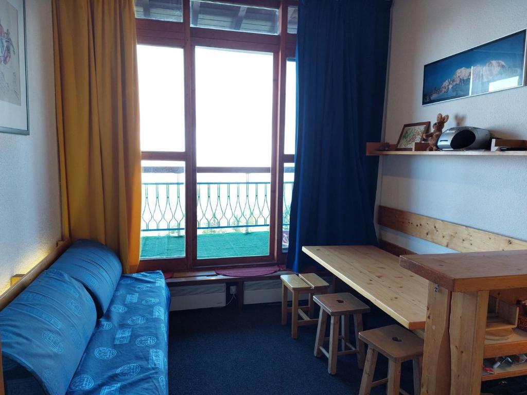Résidence Archeboc - Agréable Duplex 6 personnes, situé au dernier étage, avec très jolie vue sur la vallée, les montagnes et le Mont-Blanc. MAE-6554 - 2