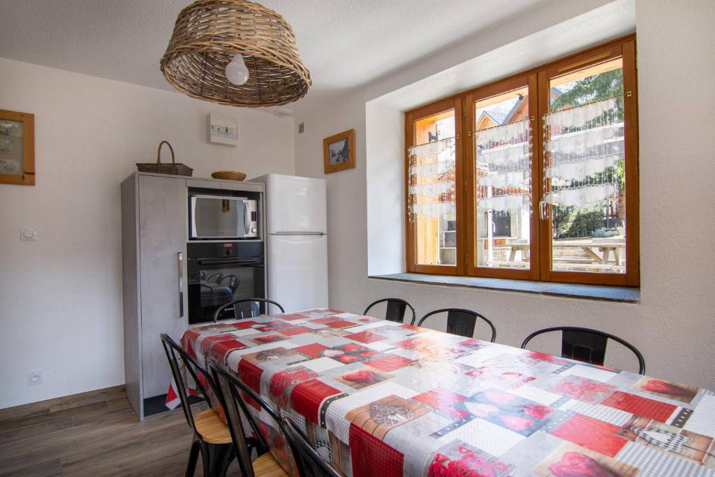 Chalet Gilbert Collet - 3 pièces 6/8 personnes exposé Sud-Est MAE-9644 - 5