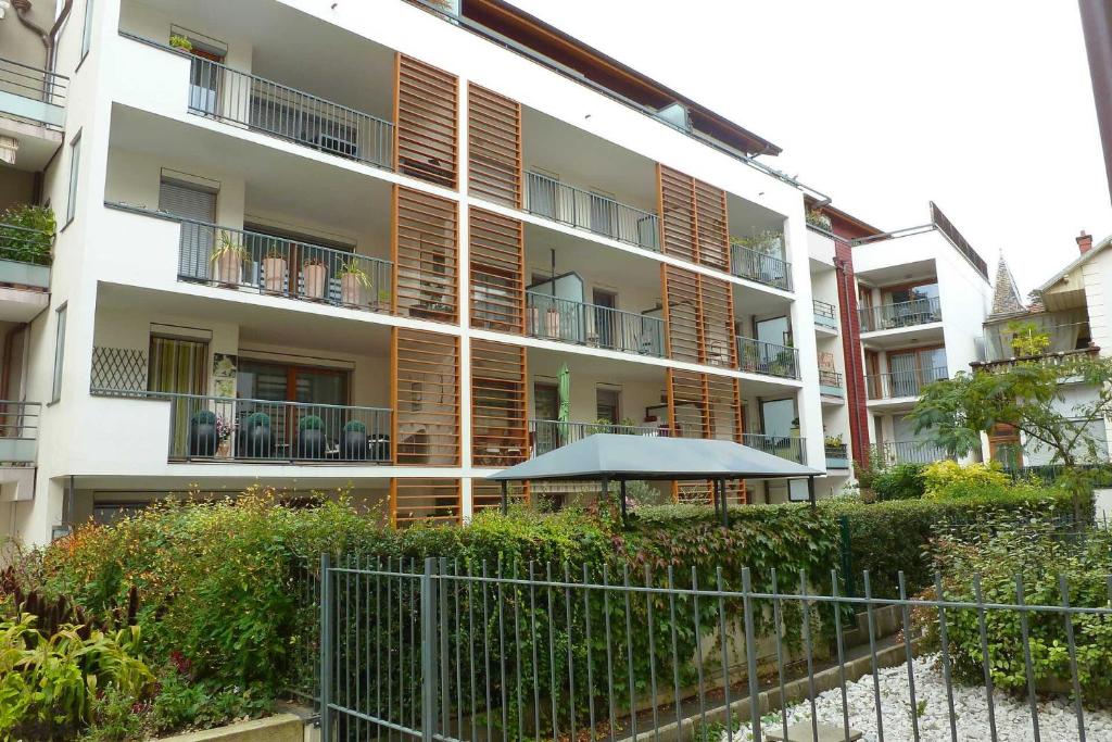 Residence L'albizia - Très agréable avec sa belle terrasse hyper centre ! MAE-6594 - 4