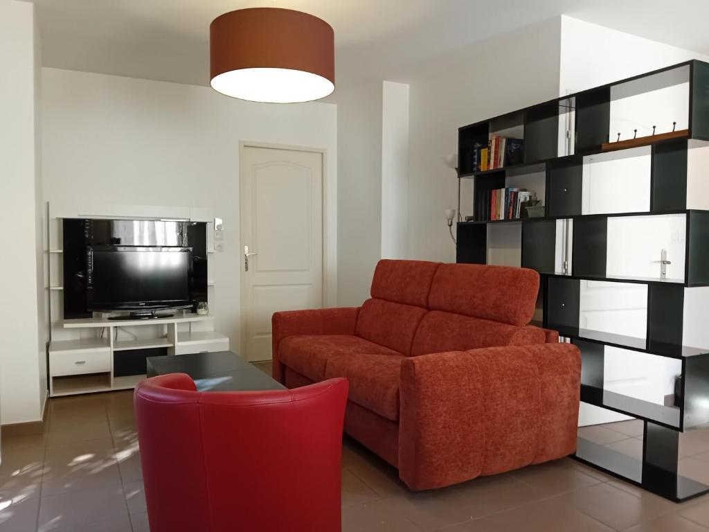 Residence Immocite - Agréable logement avec sa grande agréable terrasse et terrain clos ! MAE-6694 - 1
