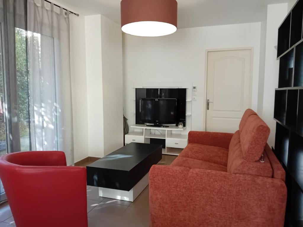 Residence Immocite - Agréable logement avec sa grande agréable terrasse et terrain clos ! MAE-6694 - 5