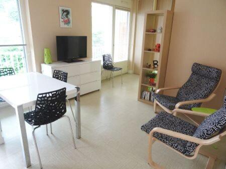 Résidence Montcalm C - Logement douillet dans Résidence avec Piscine et Tennis ! MAE-6844 - 4
