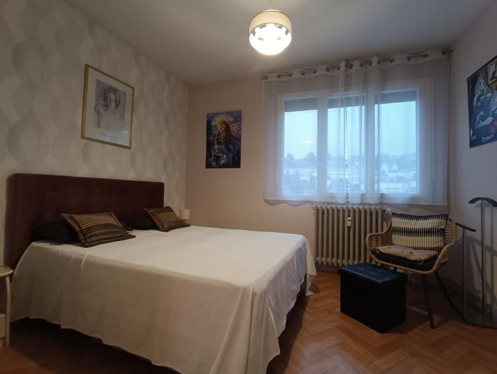 Résidence Le Dauphin - T2 avec belle vue sur le coeur de la ville ! MAE-7254 - 2