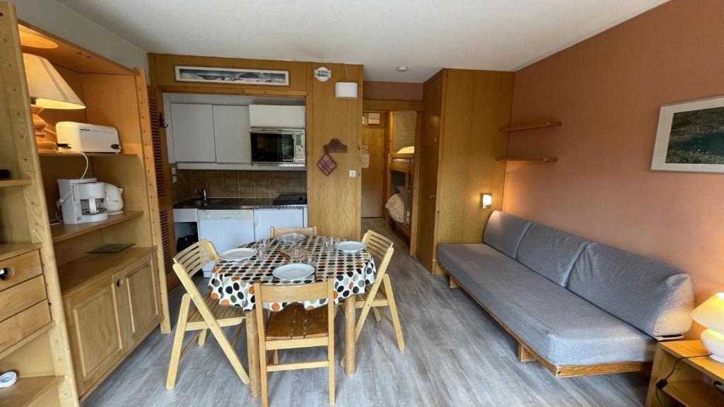 Résidence Les Eperonnelles - Studio pour 4 personnes situé à Méribel Altiport, proche des pistes de ski et du golf MAE-2944 - 1