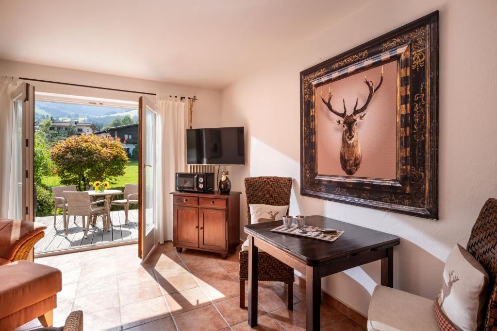 Bergblick with Private Sauna by Apartment Managers - 4