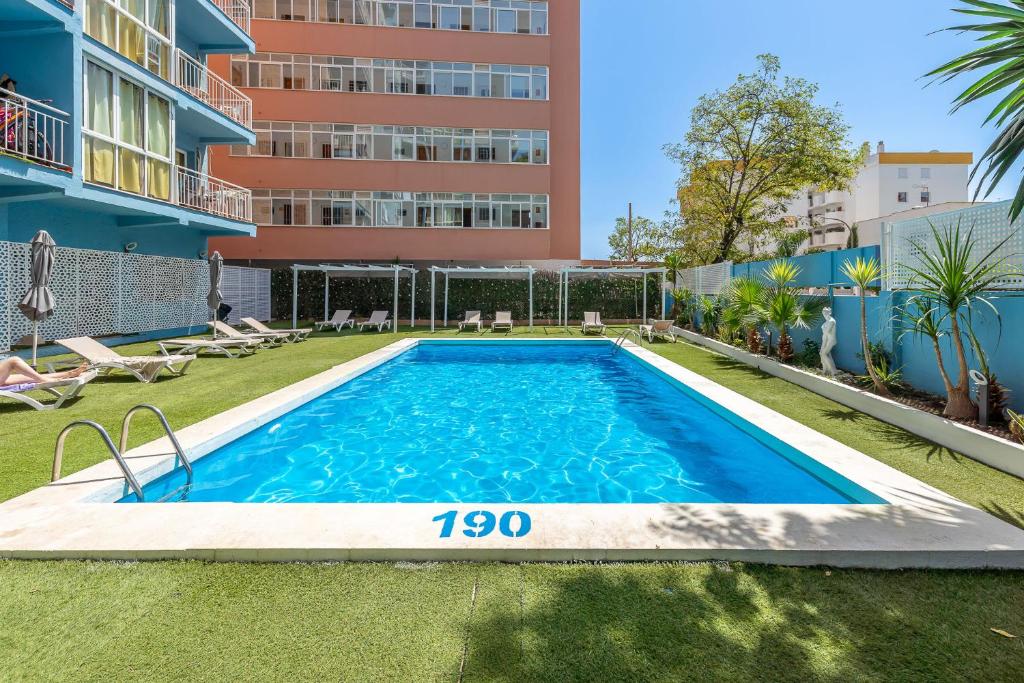 797 HOLIDAY RENTALS- Apartamento para 4 en el Velero - 3