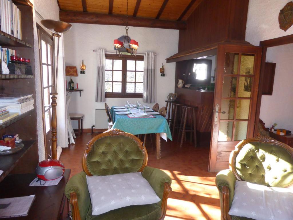 Chalet Santa Claus - Chalet Santa Claus MAE-7284 - 1