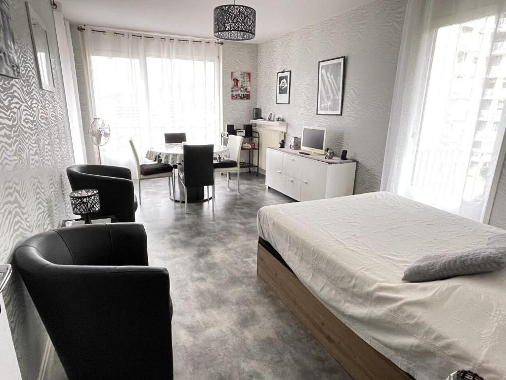 Résidence Montcalm D - Agréable logement et bien équipé ! MAE-2174 - 2