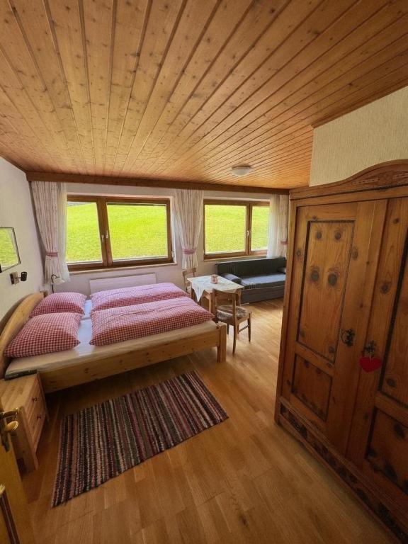 Waldrast, Haus - 2