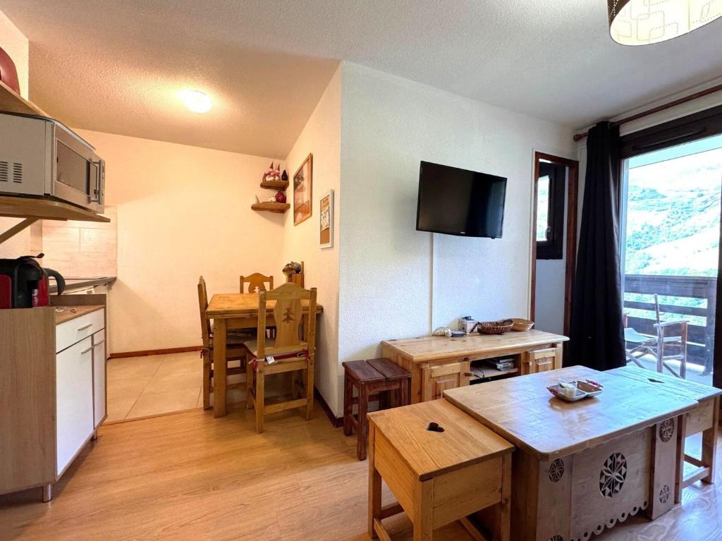 Résidence Balcons D'olympie - Appartement chaleureux pour 4 personnes avec vue sur les pistes MAE-5654 - 5