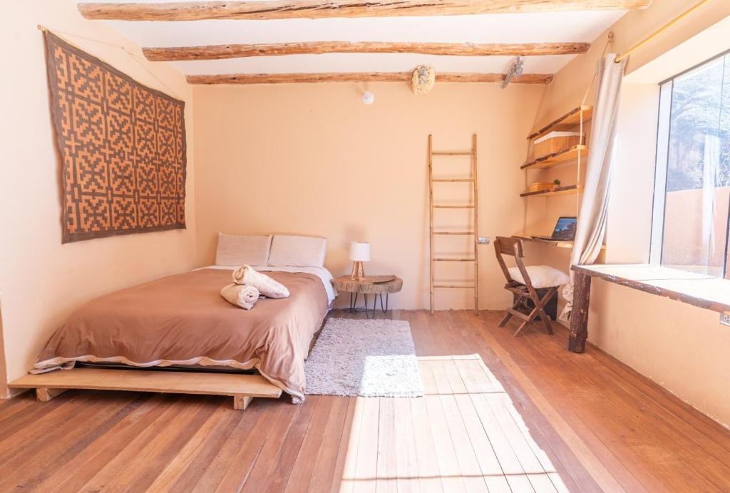 Spacious Studio in Prime Area with Views and Top Wifi - 3