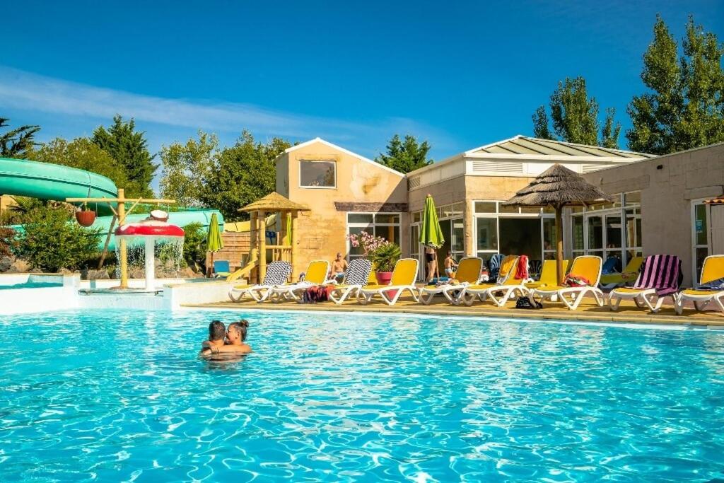 Camping Le Bois Soleil - Mobil home 3 pièces 4 personnes + TV MAE-4364 - 5